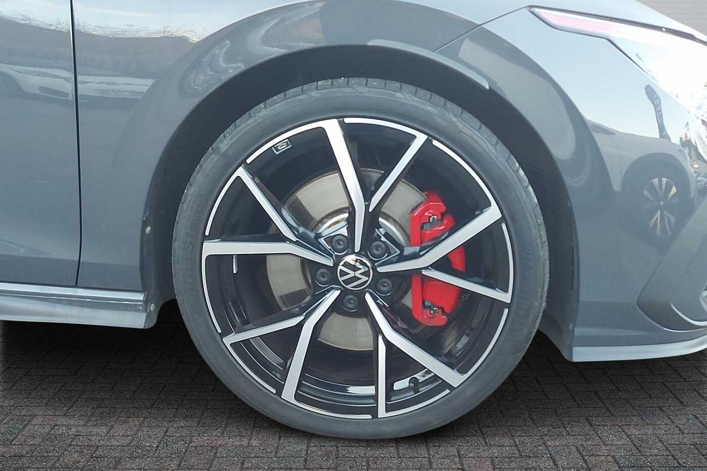 Used Volkswagen Golf 2024 for sale - 76410268: Photo 5