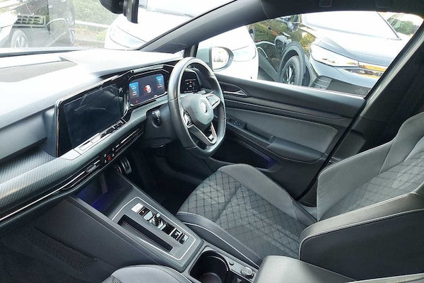 Used Volkswagen Golf 2022 for sale - 76111494: Photo 2
