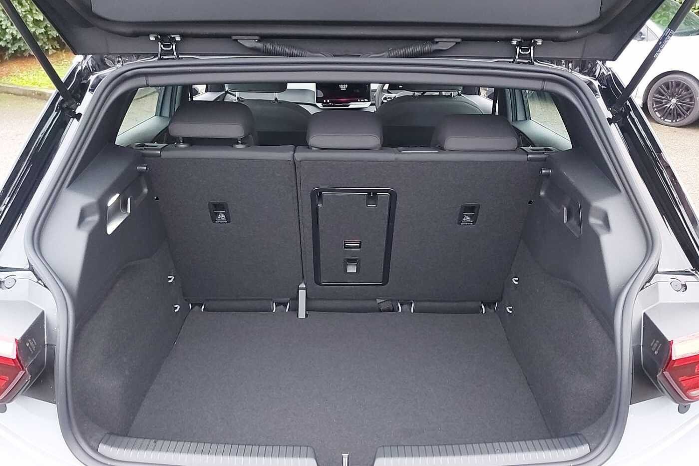 Used Volkswagen ID.3 2025 for sale - 77268842: Photo 11