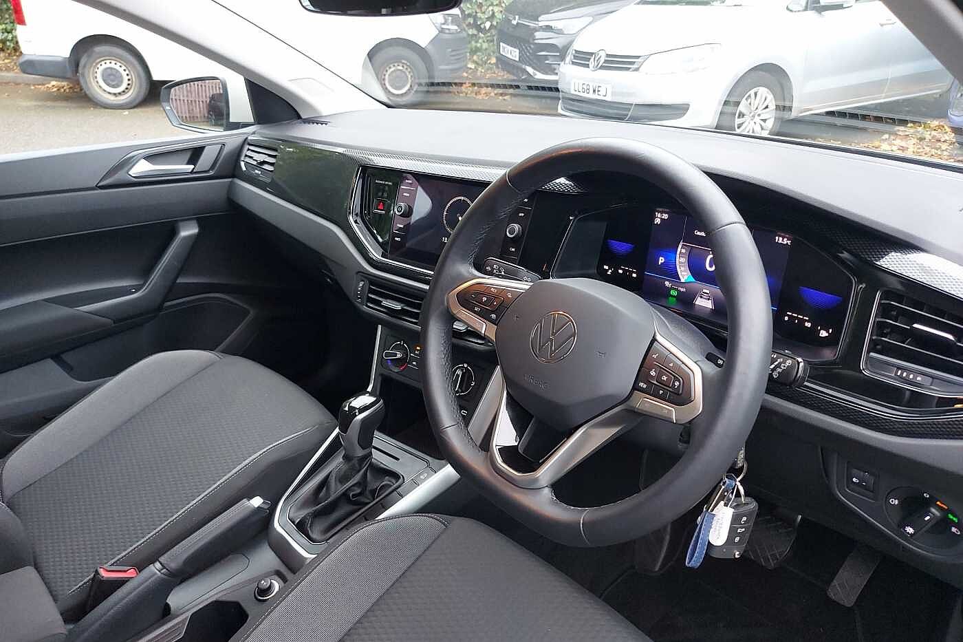 Used Volkswagen Polo 2023 for sale - 76154286: Photo 6