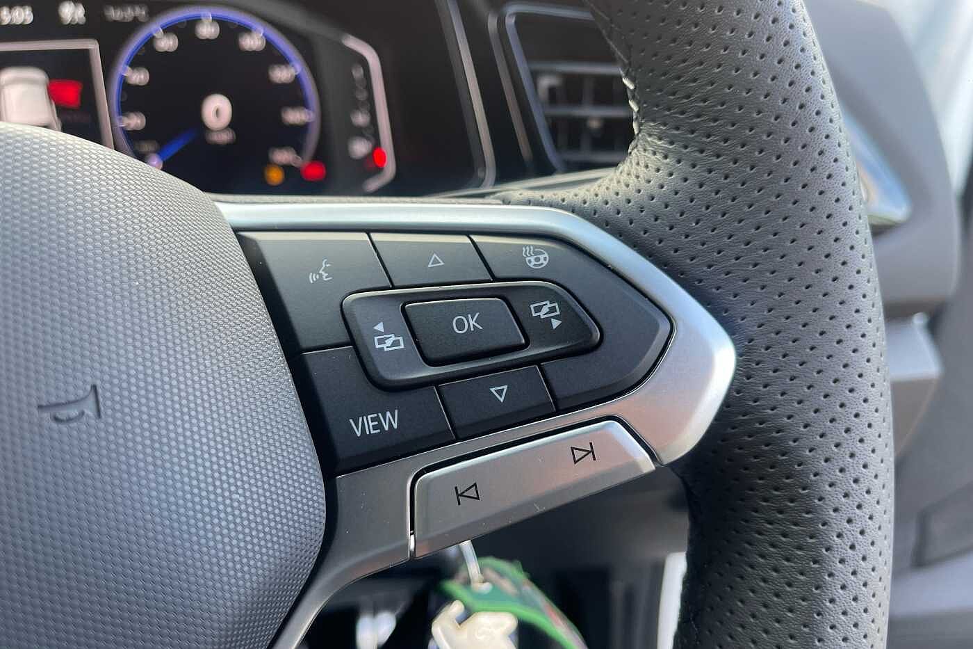 Used Volkswagen T-Roc 2025 for sale - 76154313: Photo 16