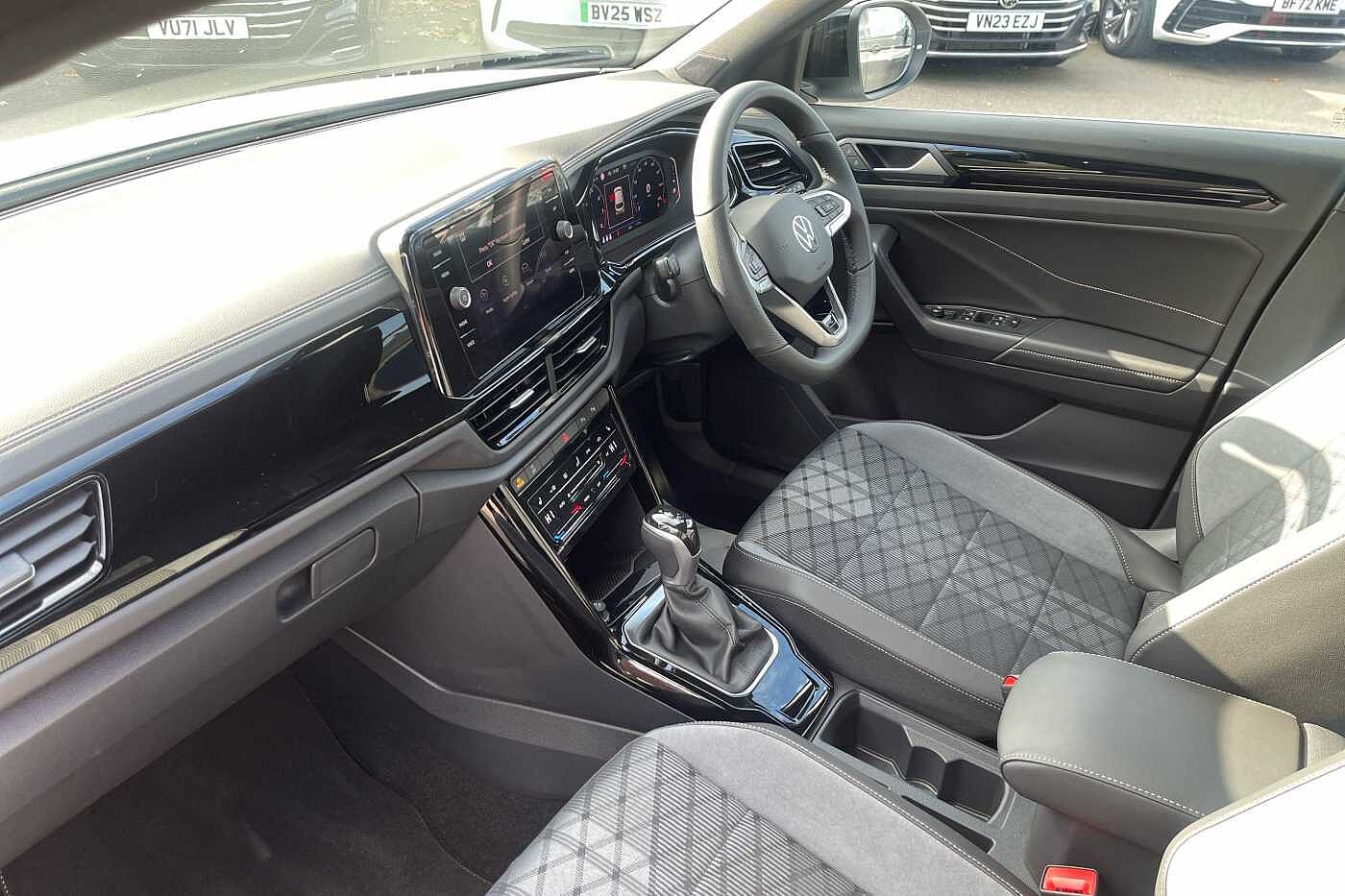 Used Volkswagen T-Roc 2025 for sale - 76154313: Photo 2