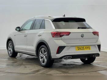 Used Volkswagen T-Roc 2025 for sale - 77785628: Photo