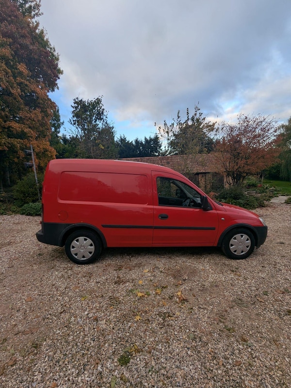 Used Vauxhall Combo 2011 for sale - 76214342: Photo 4