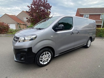 Vauxhall - Vivaro
