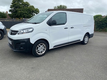 Vauxhall - Vivaro
