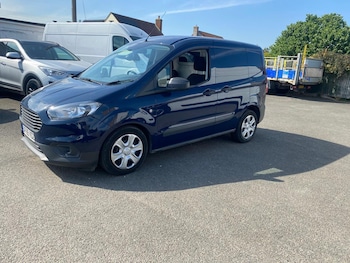 Ford - Transit Courier