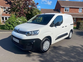 Used Citroen Berlingo 2019 for sale - 76094080: Photo