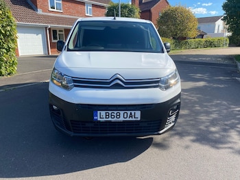 Used Citroen Berlingo 2019 for sale - 76094080: Photo