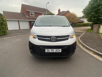 Used Vauxhall Vivaro 2020 for sale - 76042038: Photo
