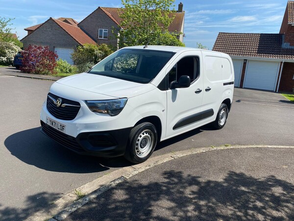 Used Vauxhall Combo 2022 for sale - 75618702: Photo 1