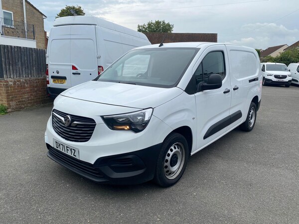 Used Vauxhall Combo 2021 for sale - 76306812: Photo 1
