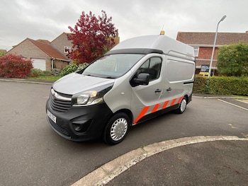 Vauxhall - Vivaro