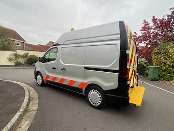 Used Vauxhall Vivaro 2016 for sale - 76270918: Photo 4