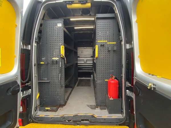 Used Vauxhall Vivaro 2016 for sale - 76270918: Photo 5