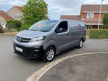 Vauxhall - Vivaro