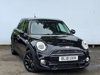Used MINI Hatch 2018 for sale - 79126581: Photo