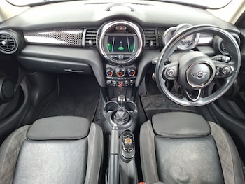 Used MINI Hatch 2018 for sale - 79126581: Photo