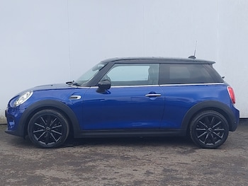 Used MINI Convertible 2018 for sale - 77483845: Photo