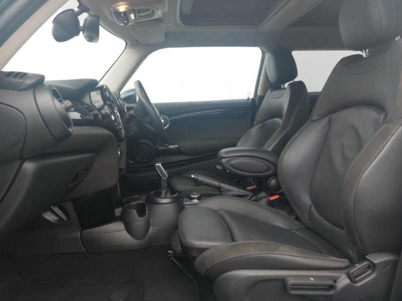 Used MINI Convertible 2018 for sale - 77483845: Photo 5