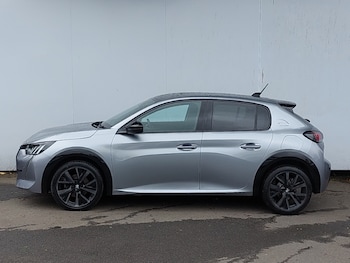 Used Peugeot 208 2023 for sale - 78933189: Photo