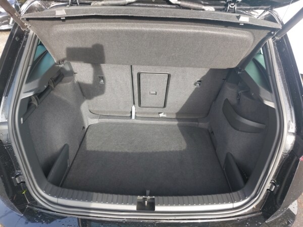 Used Skoda Karoq 2024 for sale - 76208580: Photo 8