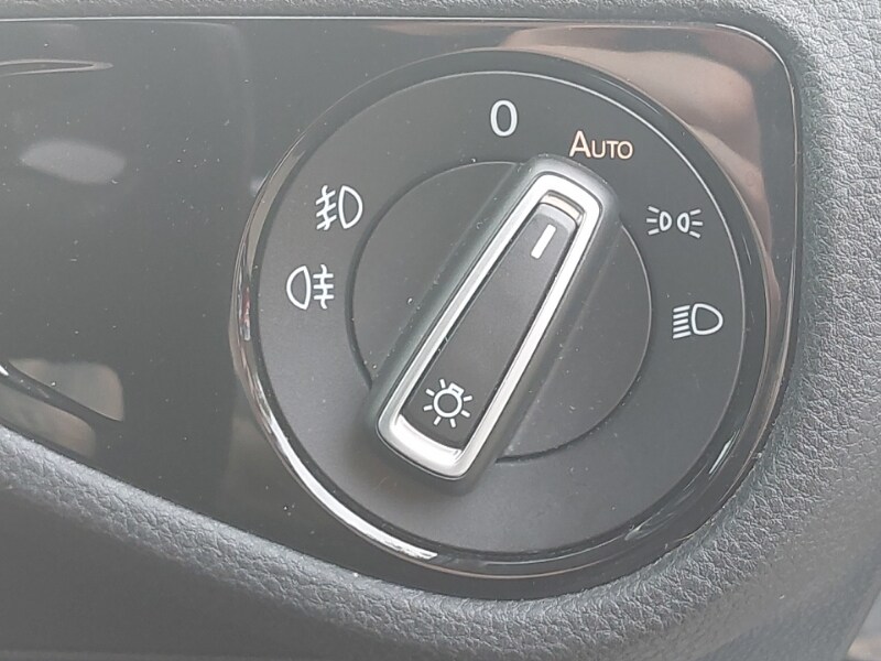 Used Volkswagen Golf 2019 for sale - 78155864: Photo 18