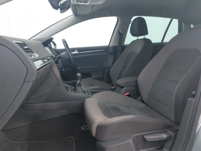 Used Volkswagen Golf 2019 for sale - 78155864: Photo 5