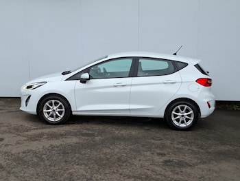Used Ford Fiesta 2018 for sale - 79382829: Photo