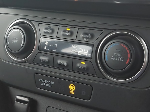 Used Nissan Leaf 2022 for sale - 76238202: Photo 14