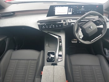 Used Peugeot 3008 2025 for sale - 77623233: Photo