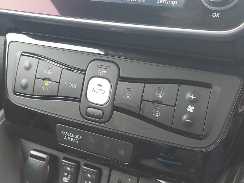 2022 Nissan Leaf 110kW N-Connecta 39kWh 5dr Auto Hatchback Electric Automatic - Picture 16 of 19