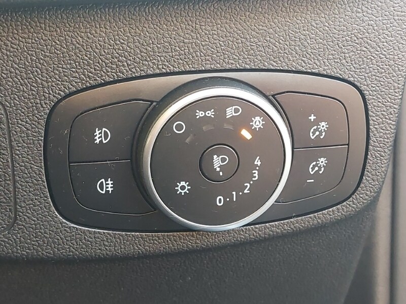 Used Ford Focus 2018 for sale - 77543935: Photo 14