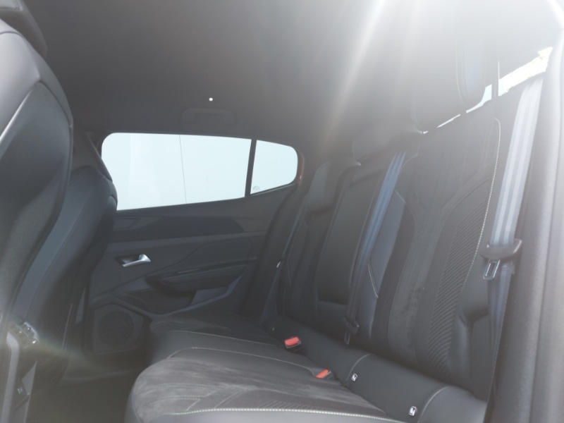 Used Peugeot 408 2023 for sale - 77008577: Photo 6