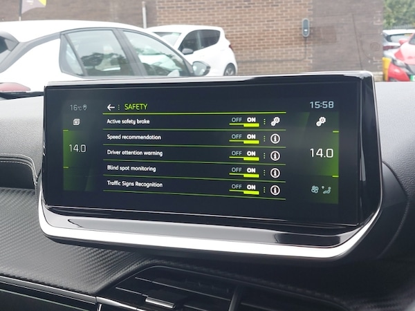 Used Peugeot 2008 2022 for sale - 76246413: Photo 15