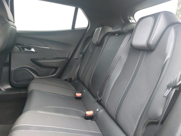 Used Peugeot 2008 2022 for sale - 76246413: Photo 6