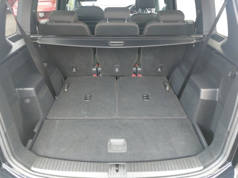 Used Volkswagen Touran 2019 for sale - 77596197: Photo 8