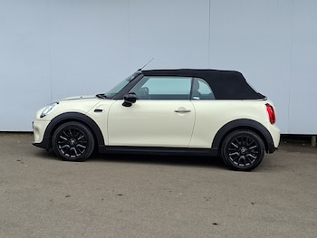 Used MINI Convertible 2017 for sale - 79393426: Photo