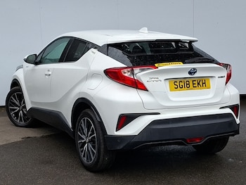Used Toyota C-HR 2018 for sale - 79573263: Photo