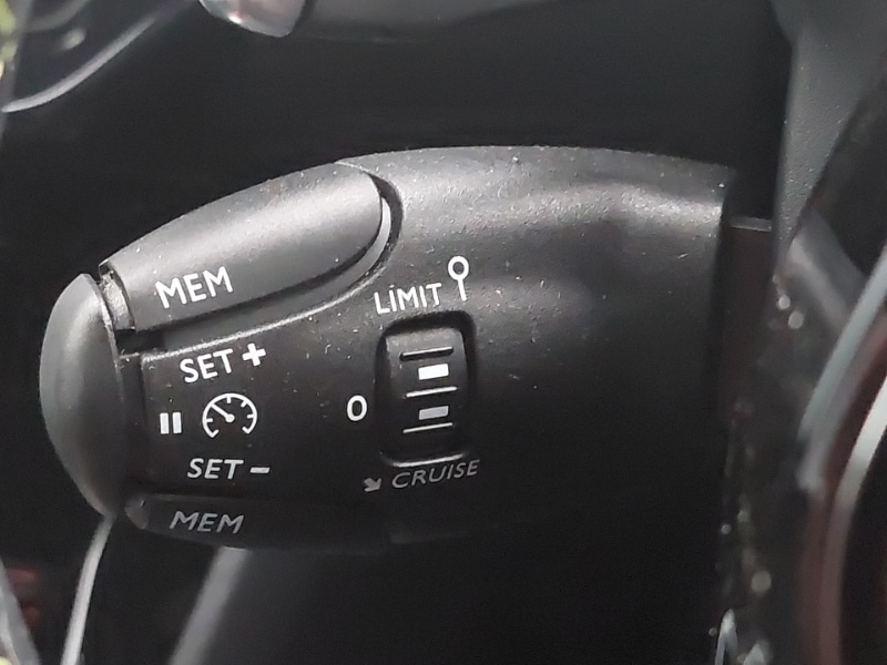 Used Peugeot 2008 2025 for sale - 76822301: Photo 14