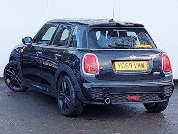 Used MINI Hatch 2019 for sale - 76418725: Photo