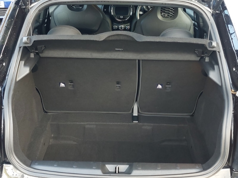 Used MINI Hatch 2019 for sale - 76418725: Photo 8