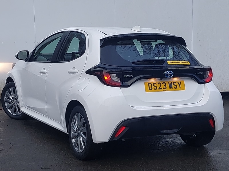 Used Toyota Yaris 2023 for sale - 77999785: Photo 3