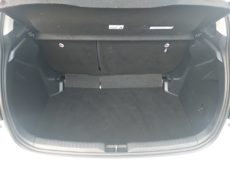 Used Toyota Yaris 2023 for sale - 77999785: Photo 8