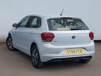 Used Volkswagen Polo 2018 for sale - 78411109: Photo