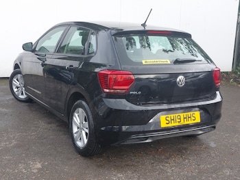 Used Volkswagen Polo 2019 for sale - 76174518: Photo