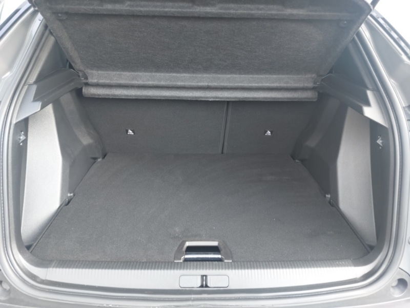 Used Peugeot 2008 2024 for sale - 77932987: Photo 8