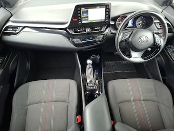 Used Toyota C-HR 2021 for sale - 79126566: Photo