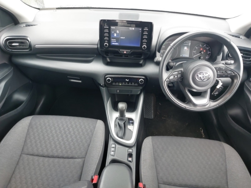 Used Toyota Yaris 2023 for sale - 78040826: Photo 2