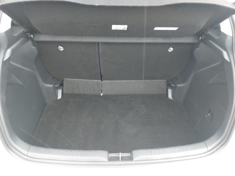 Used Toyota Yaris 2023 for sale - 78040826: Photo 8